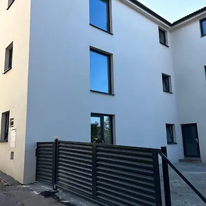 Apartmán 2rooms 76m2 New, Praha